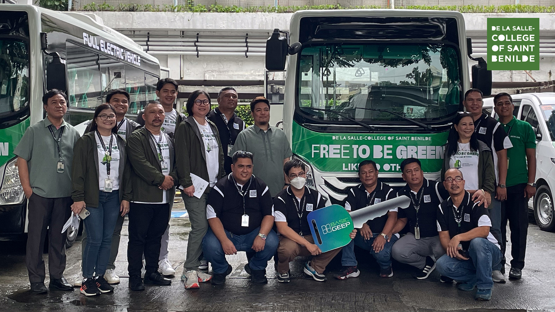 E Vehicle Blessing_LandscapePost - 2