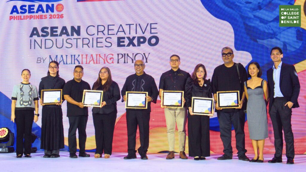 Student Artists and Creative Leaders Represent the College at ASEAN Creative Industries Expo​ 795081541_2232260857347370_7914551255816518037_n