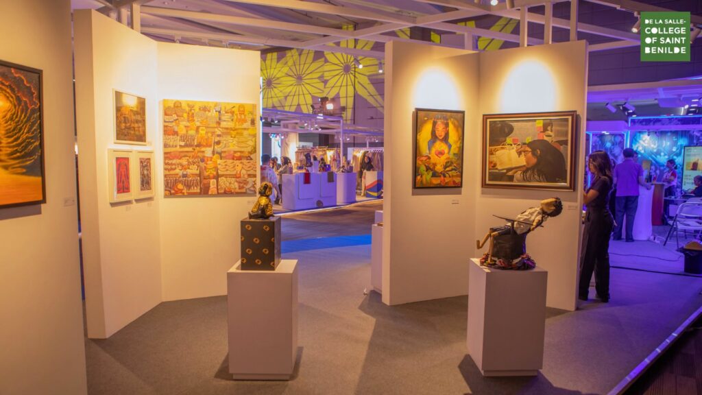 Student Artists and Creative Leaders Represent the College at ASEAN Creative Industries Expo​ 797796292_1667279918100734_1247673170113319050_n